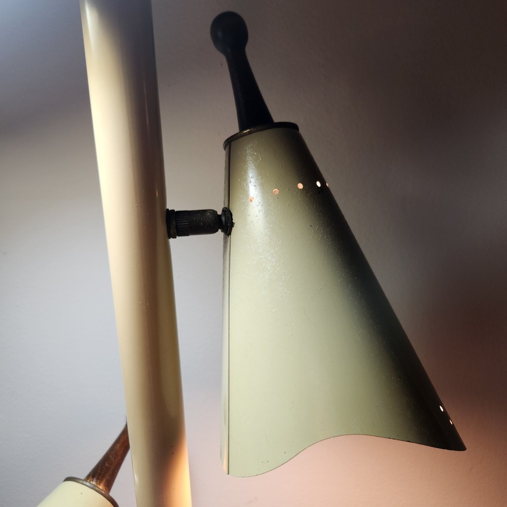 Vintage Mid Century Modern 3 Light Cone Shade Floor Lamp Atomic Retro MCM - Picture 11 of 14